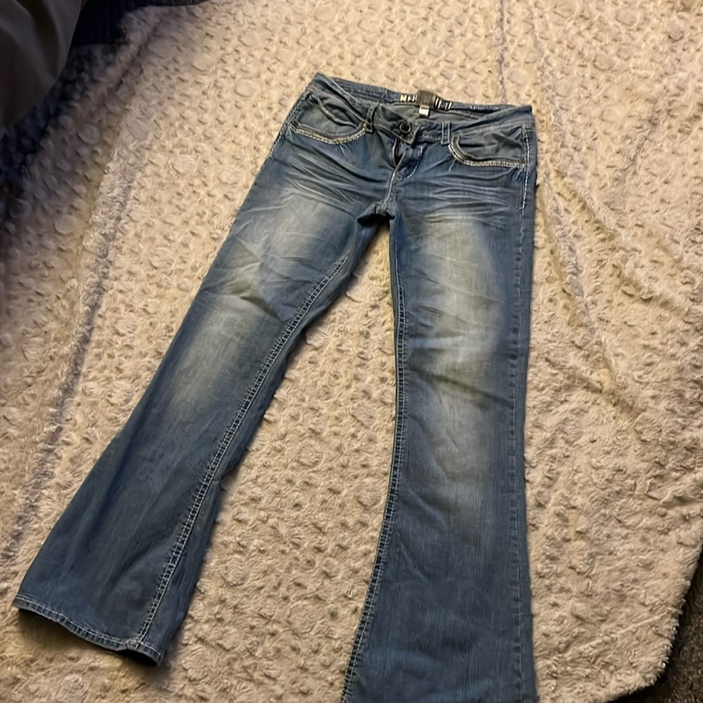 Hydronic low rise flare size 13